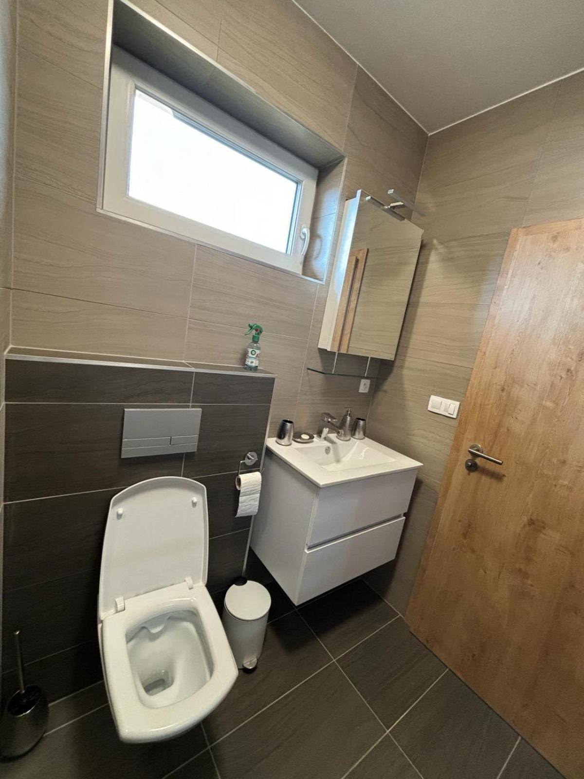 Apartmany U Plaze Lipna - Male Lipno Černá v Pošumaví 외부 사진